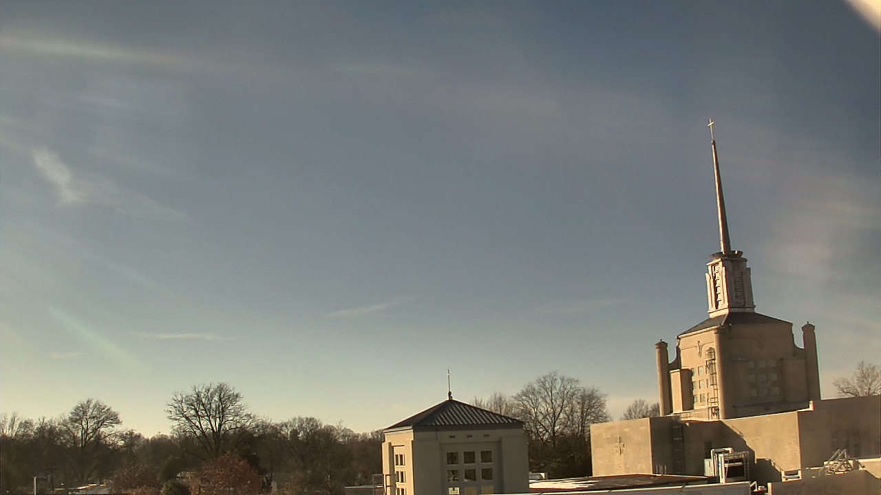 Thumbnail for current weather camera view from Christ The King School in Lexington, Kentucky