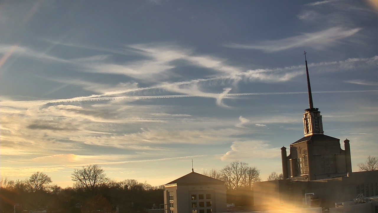 Thumbnail for current weather camera view from Christ The King School in Lexington, Kentucky