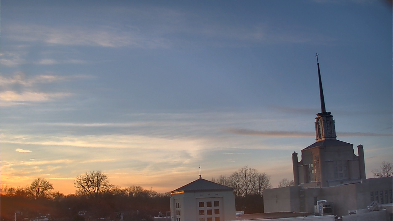 Thumbnail for current weather camera view from Christ The King School in Lexington, Kentucky