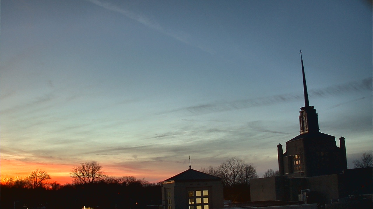 Thumbnail for current weather camera view from Christ The King School in Lexington, Kentucky