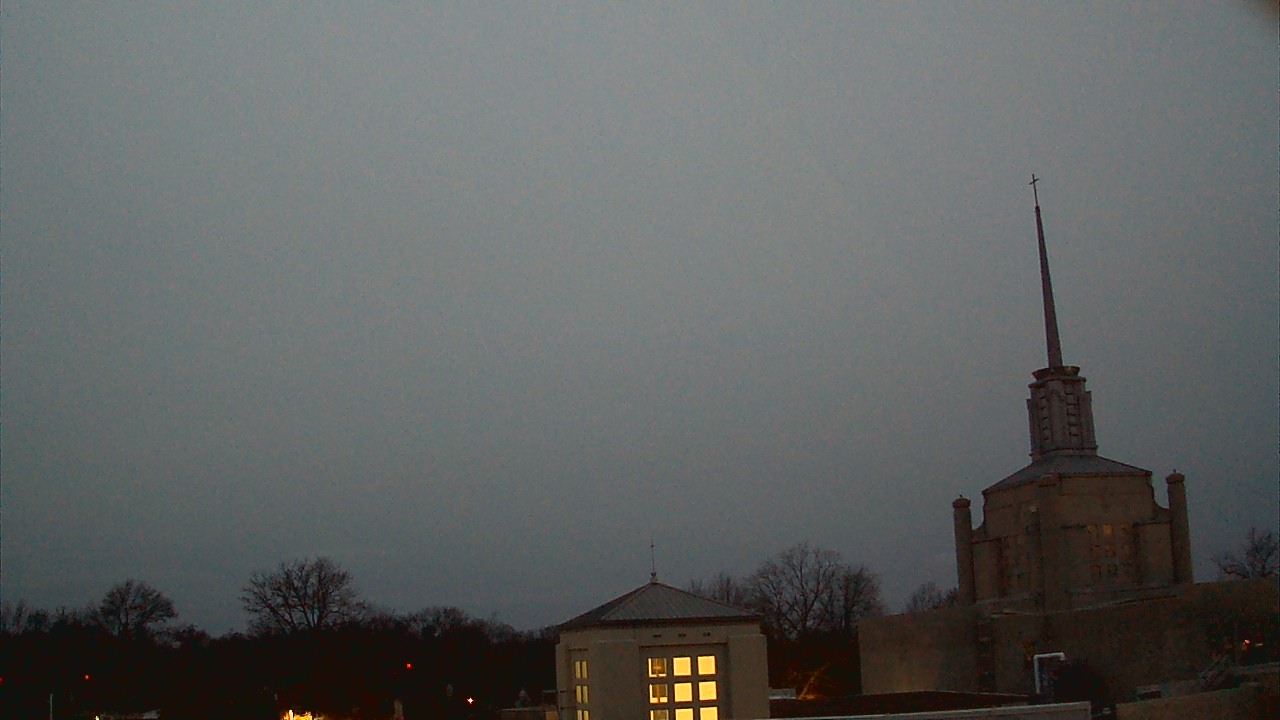 Thumbnail for current weather camera view from Christ The King School in Lexington, Kentucky
