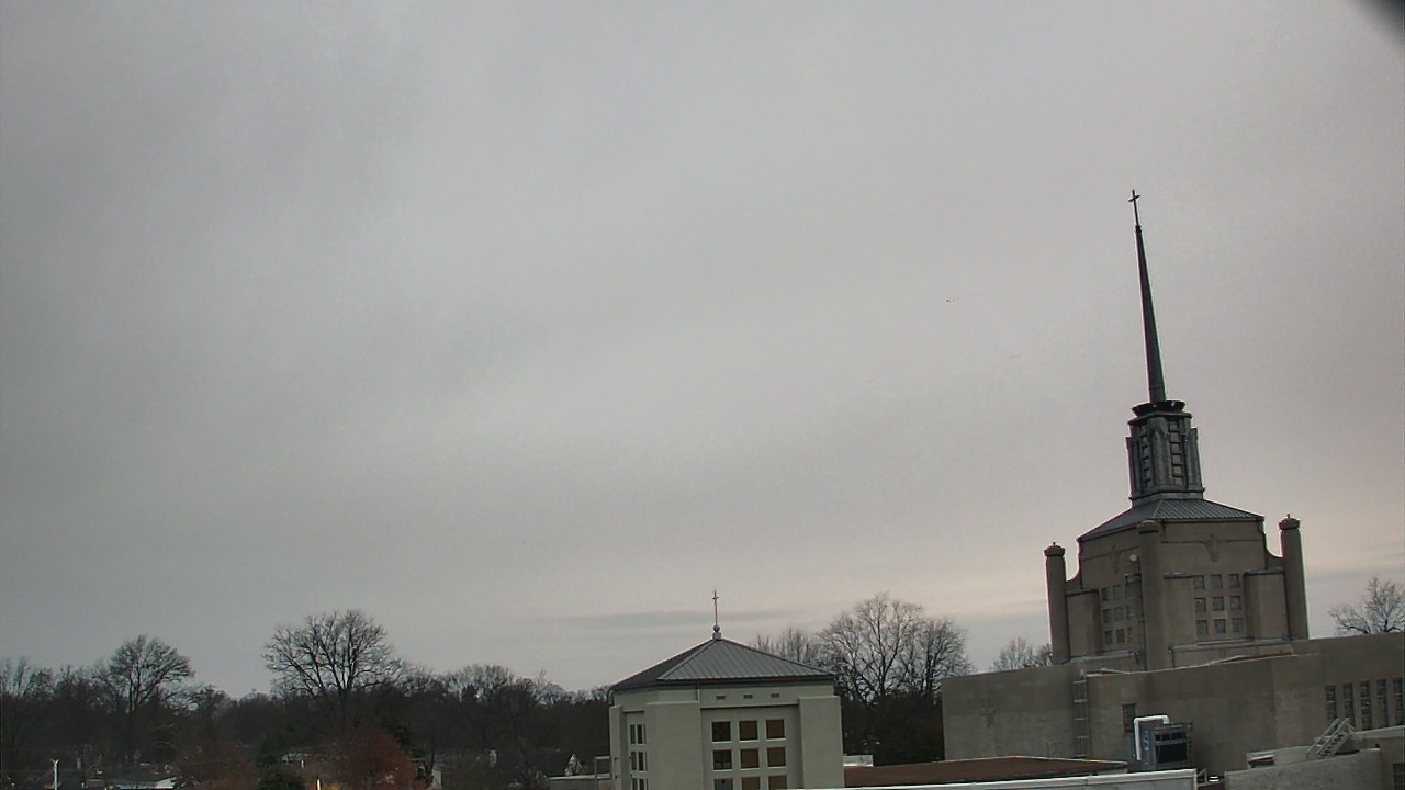 Thumbnail for current weather camera view from Christ The King School in Lexington, Kentucky