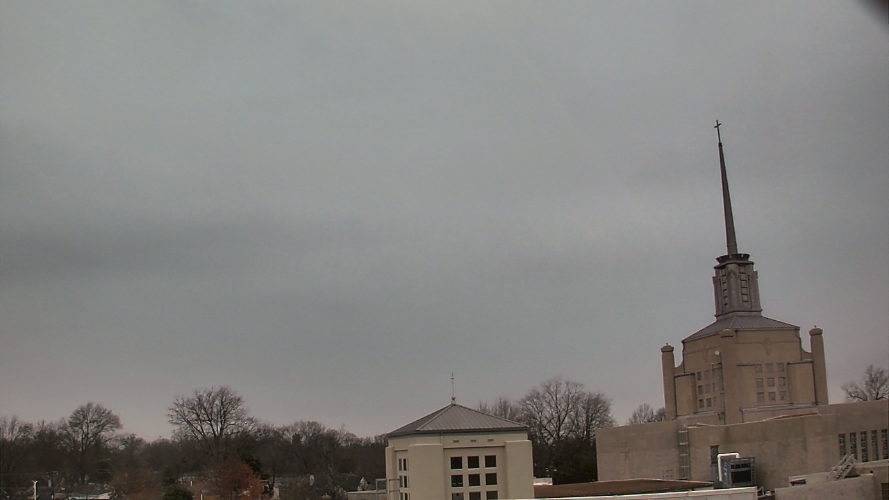 Thumbnail for current weather camera view from Christ The King School in Lexington, Kentucky