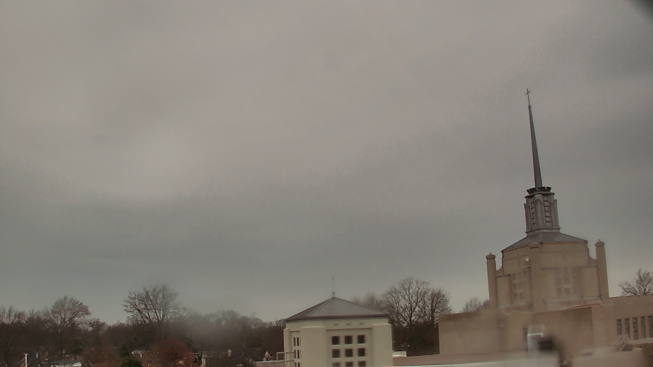 Thumbnail for current weather camera view from Christ The King School in Lexington, Kentucky