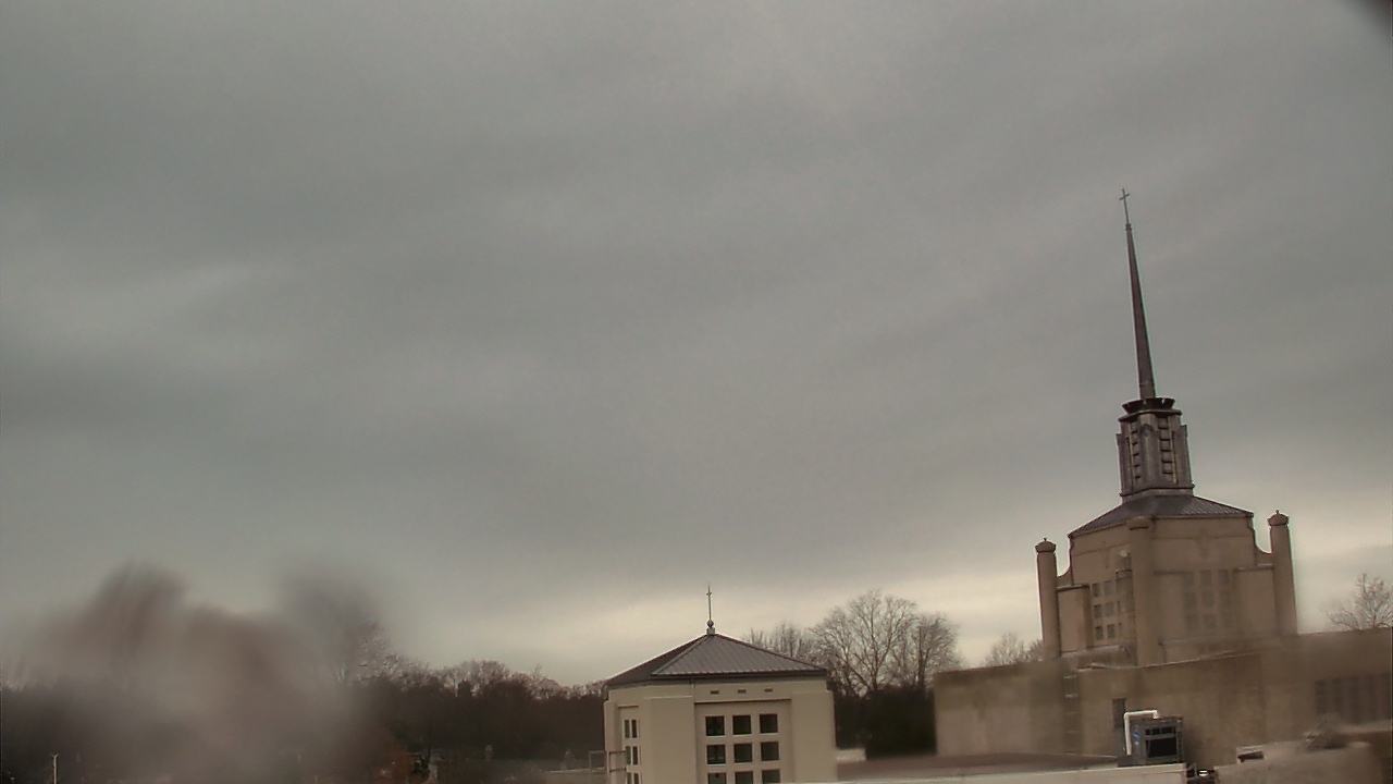 Thumbnail for current weather camera view from Christ The King School in Lexington, Kentucky