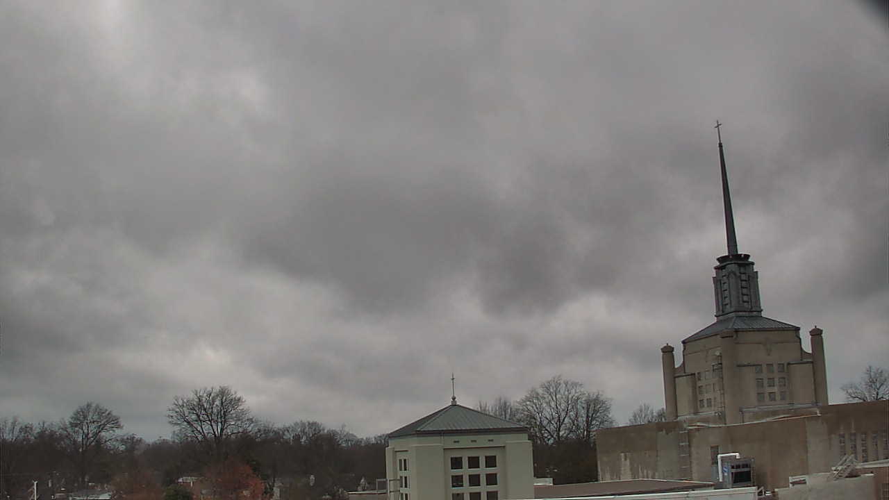 Thumbnail for current weather camera view from Christ The King School in Lexington, Kentucky
