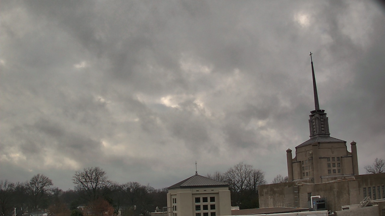 Thumbnail for current weather camera view from Christ The King School in Lexington, Kentucky