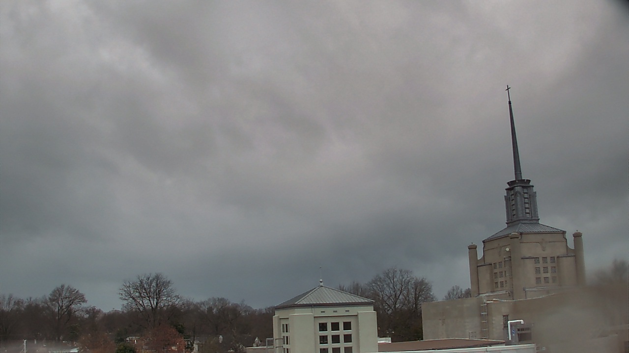 Thumbnail for current weather camera view from Christ The King School in Lexington, Kentucky