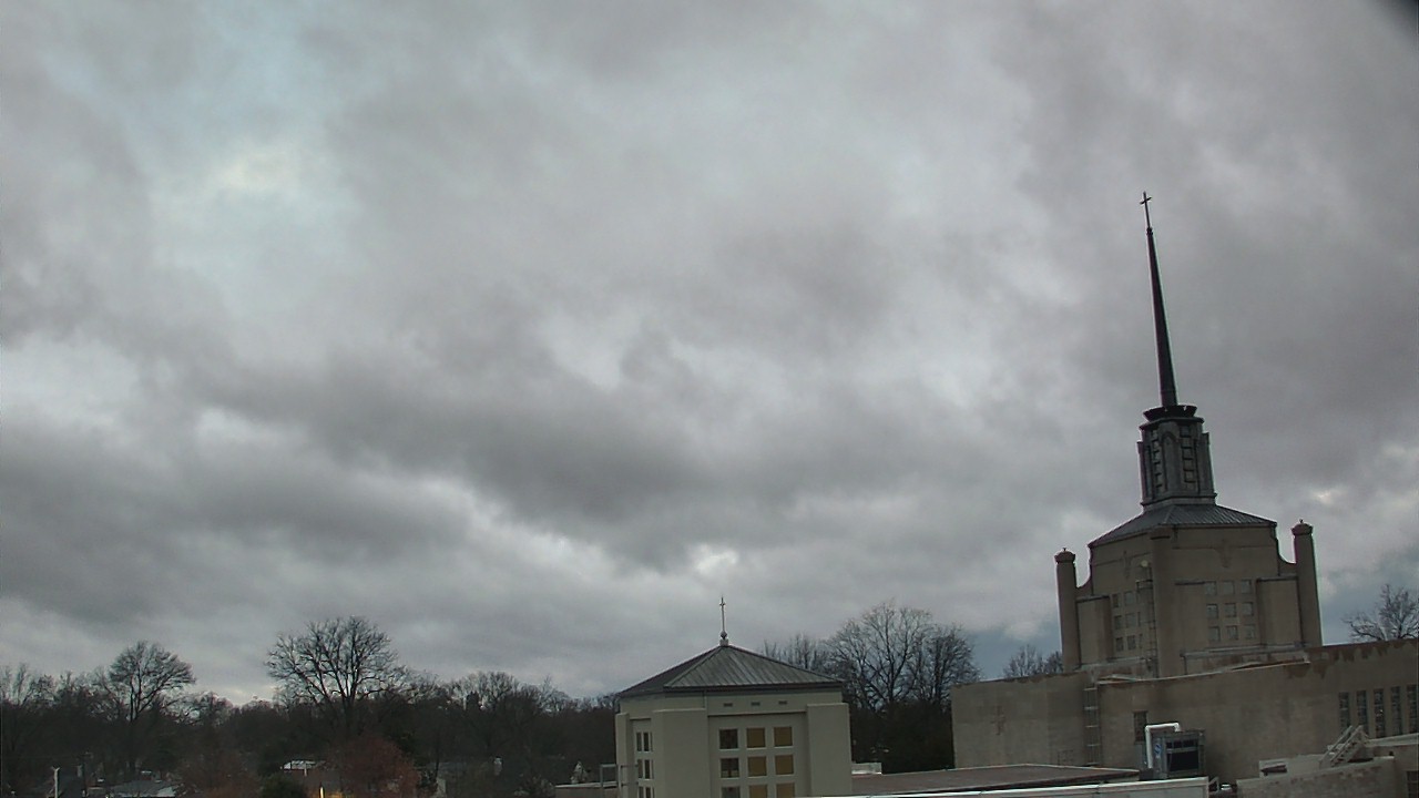 Thumbnail for current weather camera view from Christ The King School in Lexington, Kentucky