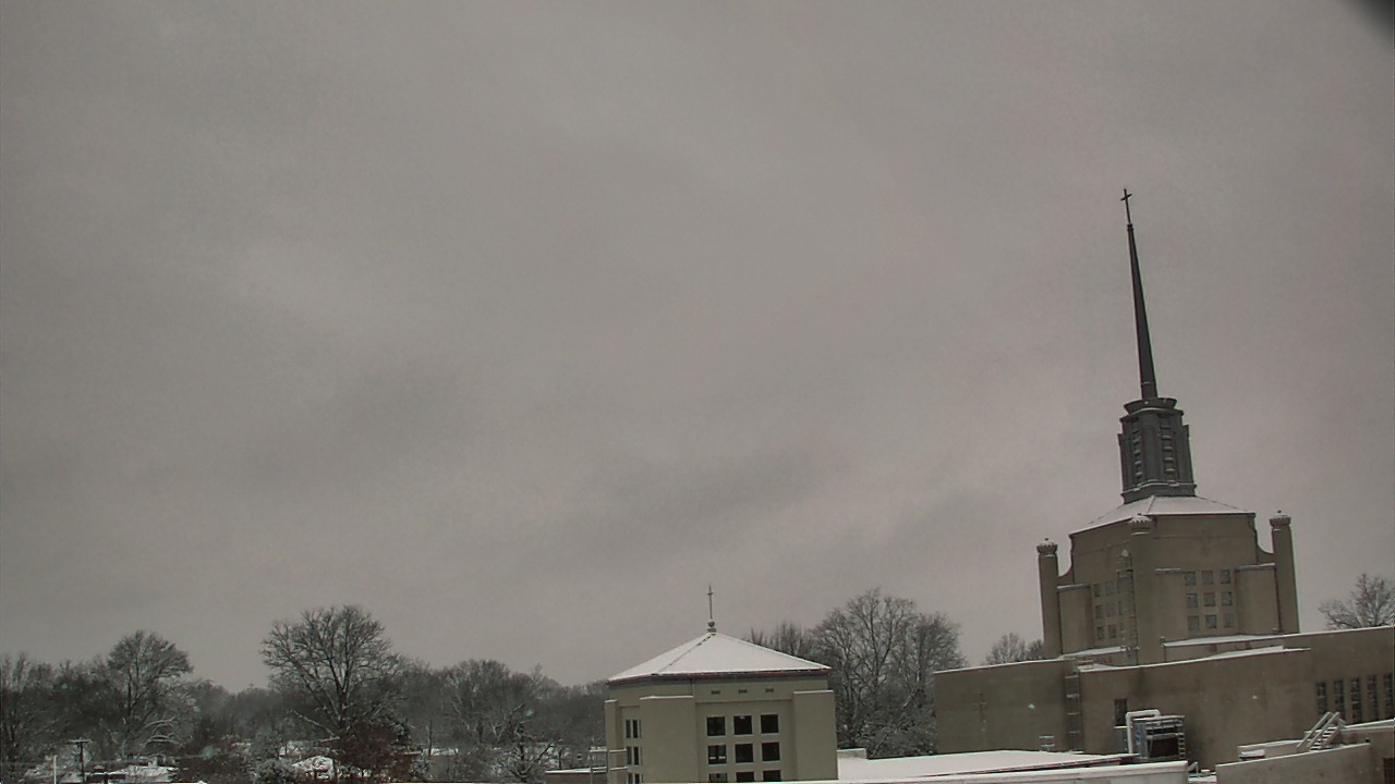 Thumbnail for current weather camera view from Christ The King School in Lexington, Kentucky