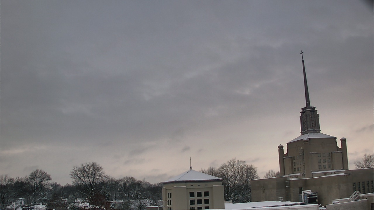 Thumbnail for current weather camera view from Christ The King School in Lexington, Kentucky