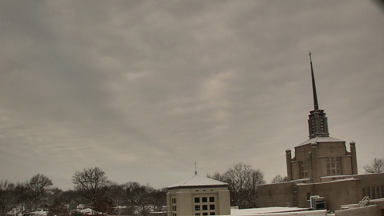 Thumbnail for current weather camera view from Christ The King School in Lexington, Kentucky