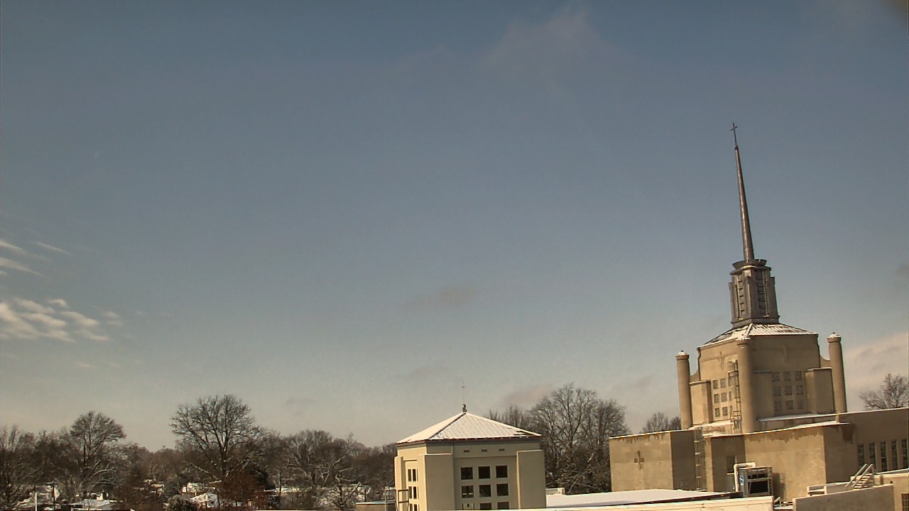 Thumbnail for current weather camera view from Christ The King School in Lexington, Kentucky