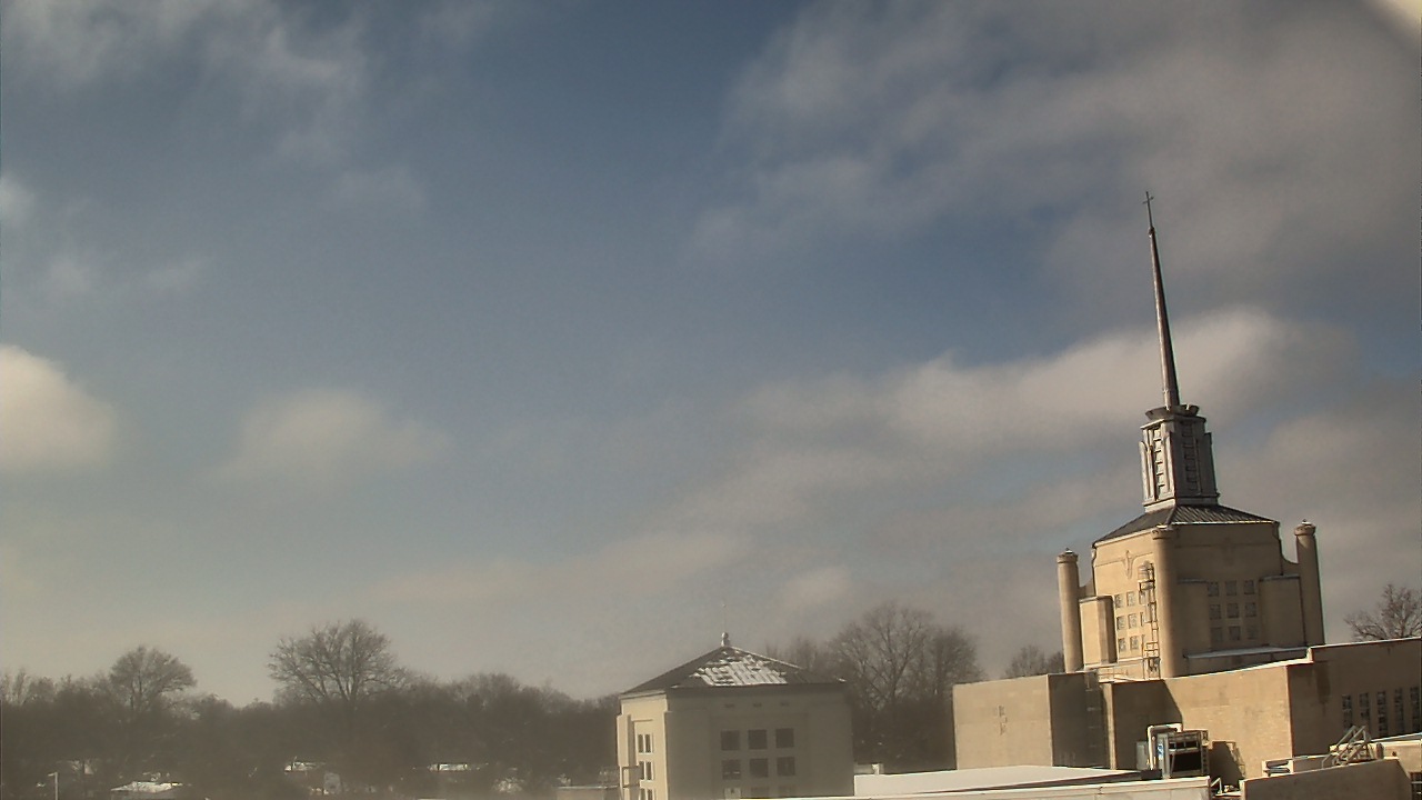 Thumbnail for current weather camera view from Christ The King School in Lexington, Kentucky
