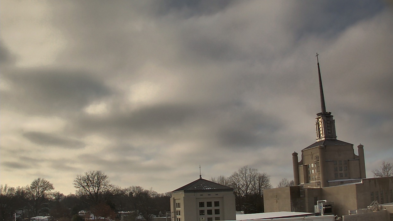 Thumbnail for current weather camera view from Christ The King School in Lexington, Kentucky