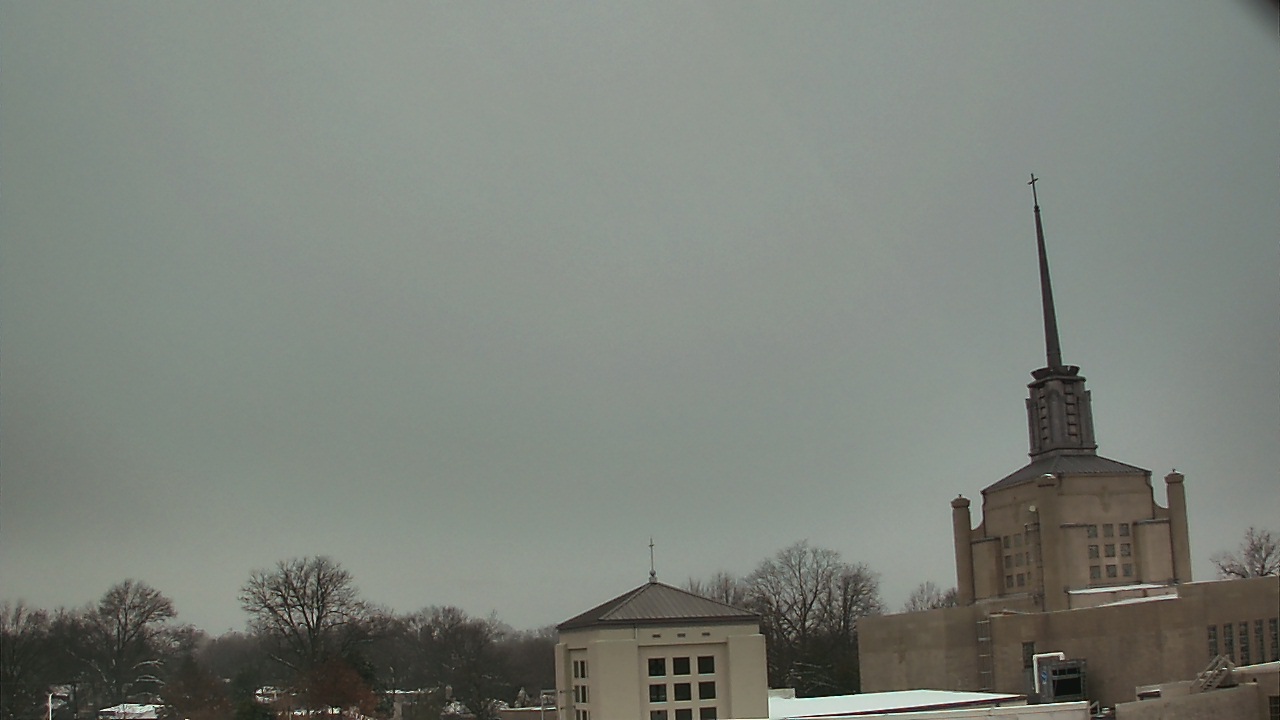 Thumbnail for current weather camera view from Christ The King School in Lexington, Kentucky