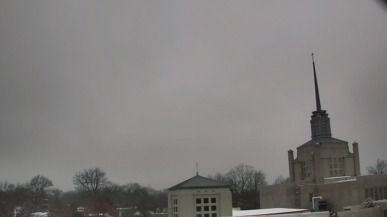 Thumbnail for current weather camera view from Christ The King School in Lexington, Kentucky