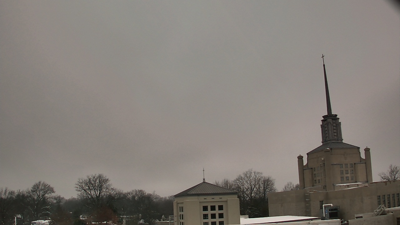 Thumbnail for current weather camera view from Christ The King School in Lexington, Kentucky