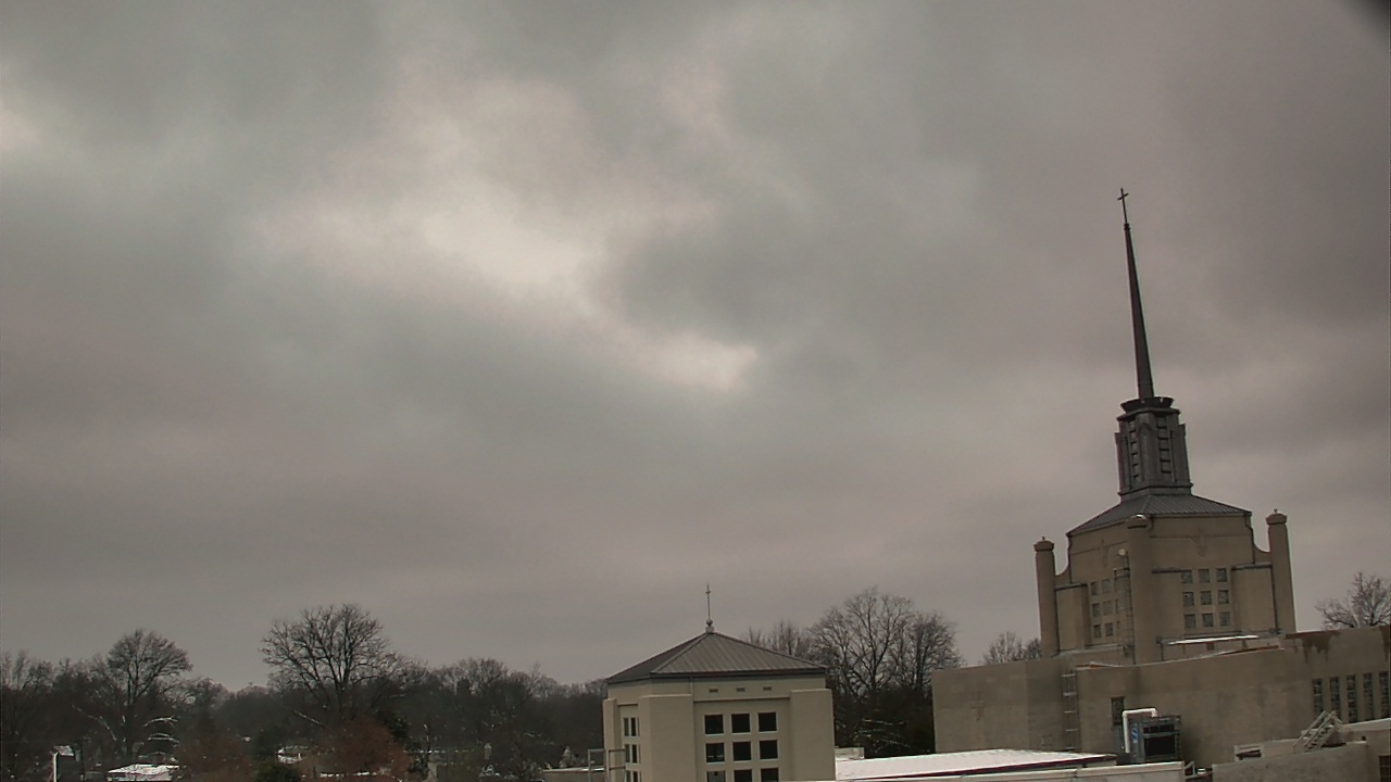 Thumbnail for current weather camera view from Christ The King School in Lexington, Kentucky