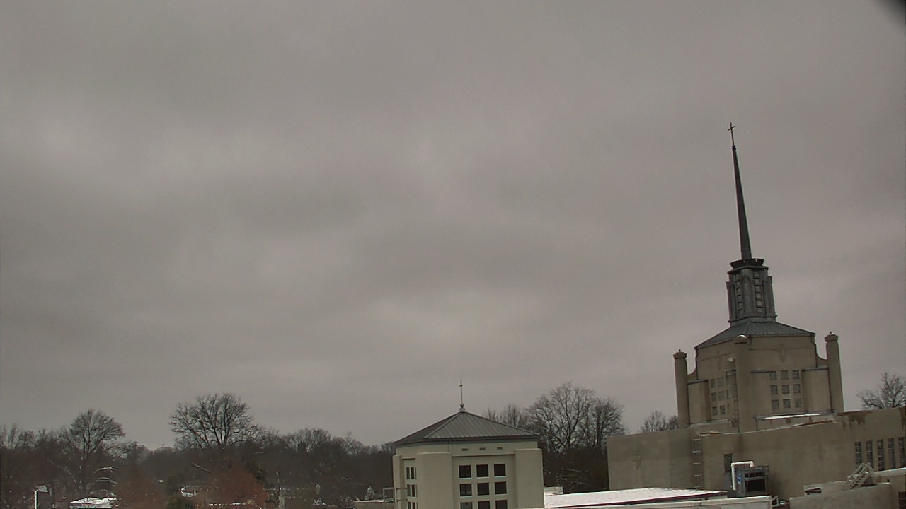 Thumbnail for current weather camera view from Christ The King School in Lexington, Kentucky