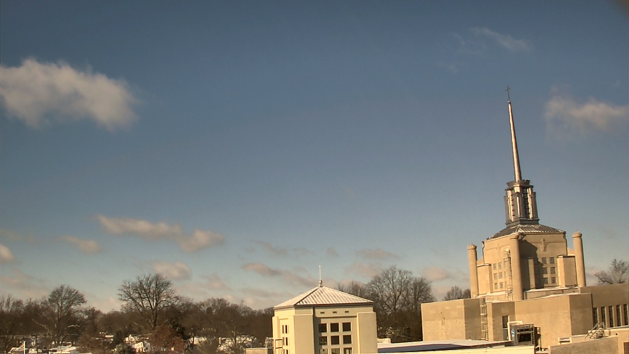 Thumbnail for current weather camera view from Christ The King School in Lexington, Kentucky