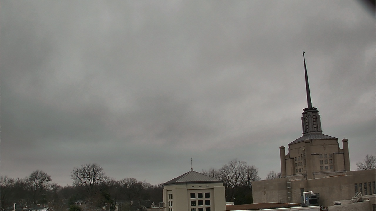 Thumbnail for current weather camera view from Christ The King School in Lexington, Kentucky