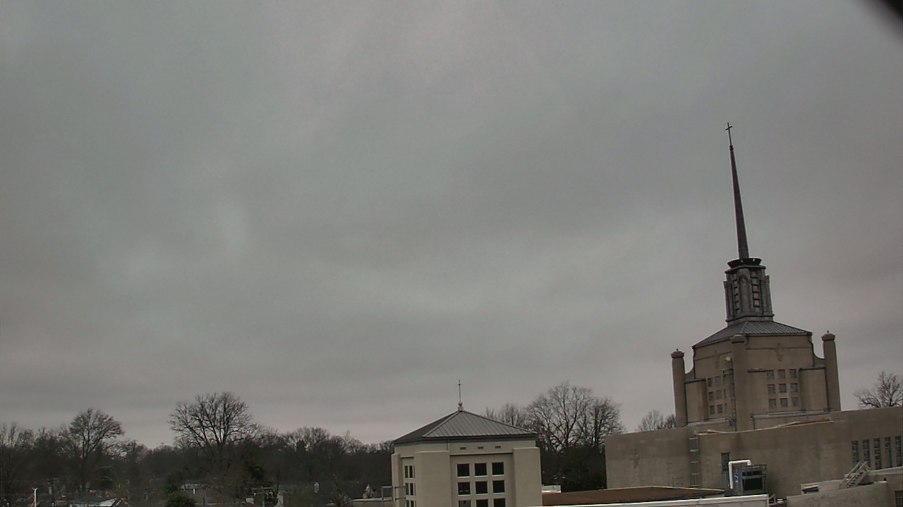Thumbnail for current weather camera view from Christ The King School in Lexington, Kentucky
