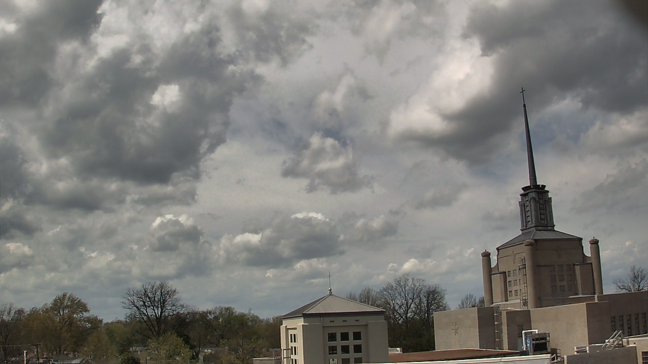 Thumbnail for current weather camera view from Christ The King School in Lexington, Kentucky
