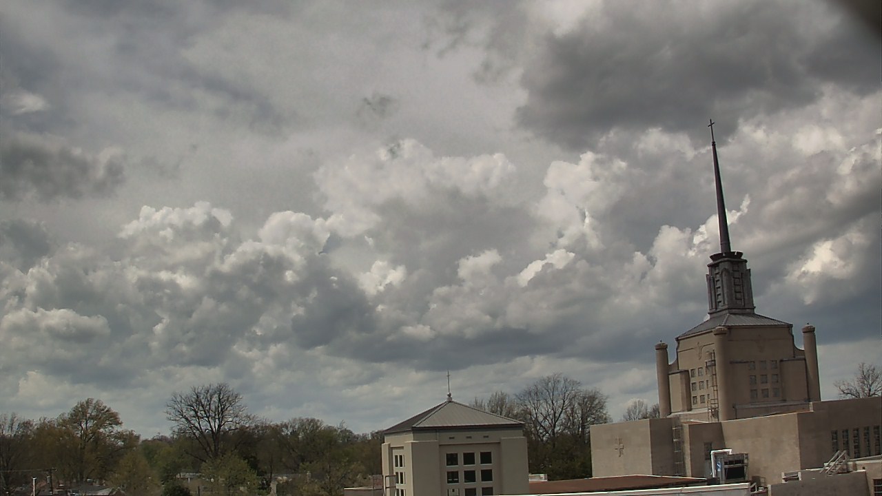 Thumbnail for current weather camera view from Christ The King School in Lexington, Kentucky