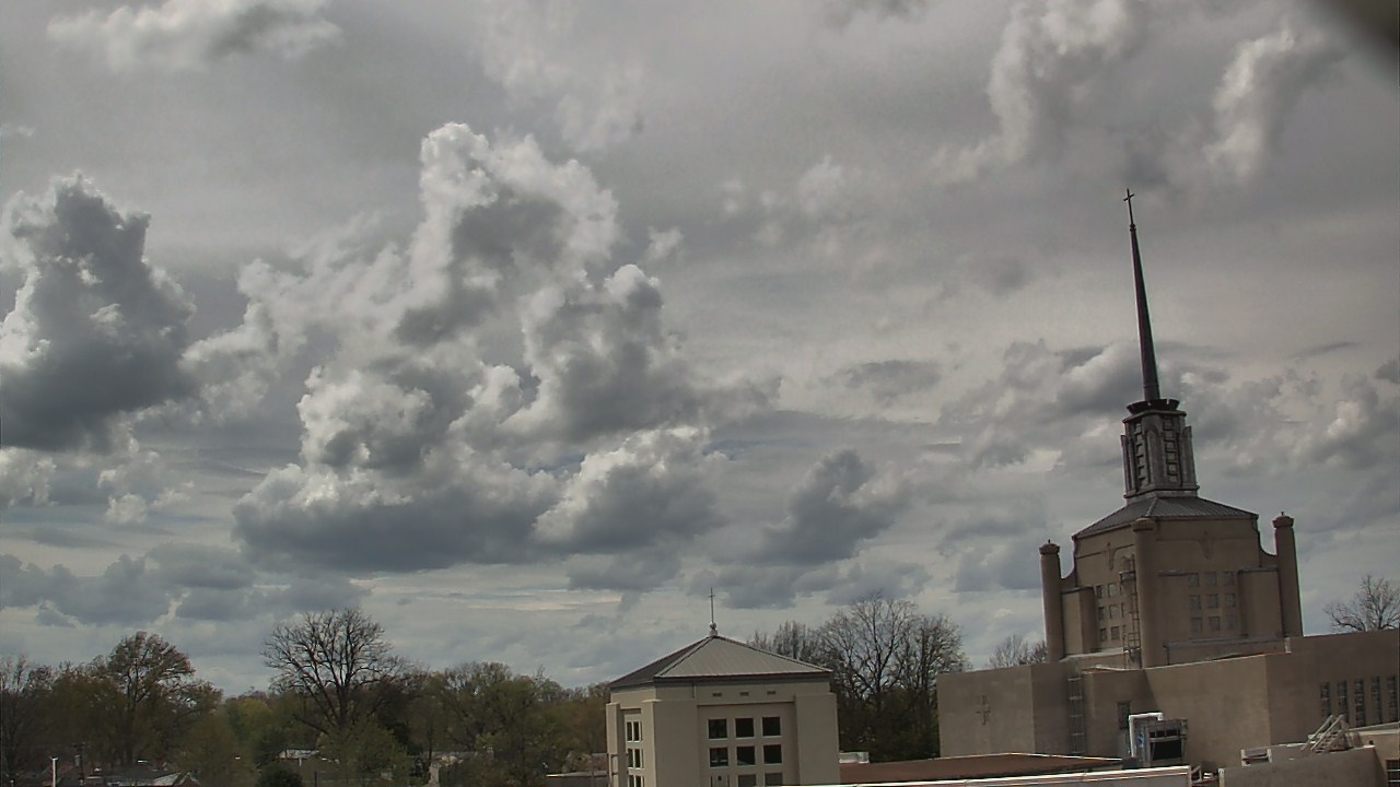 Thumbnail for current weather camera view from Christ The King School in Lexington, Kentucky
