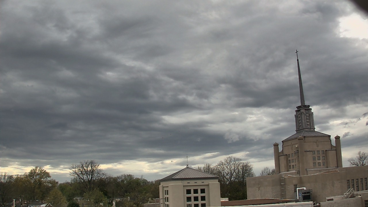 Thumbnail for current weather camera view from Christ The King School in Lexington, Kentucky