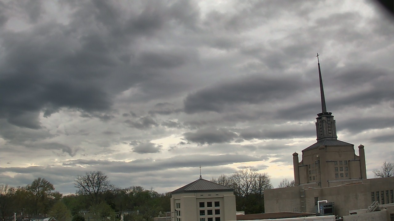 Thumbnail for current weather camera view from Christ The King School in Lexington, Kentucky