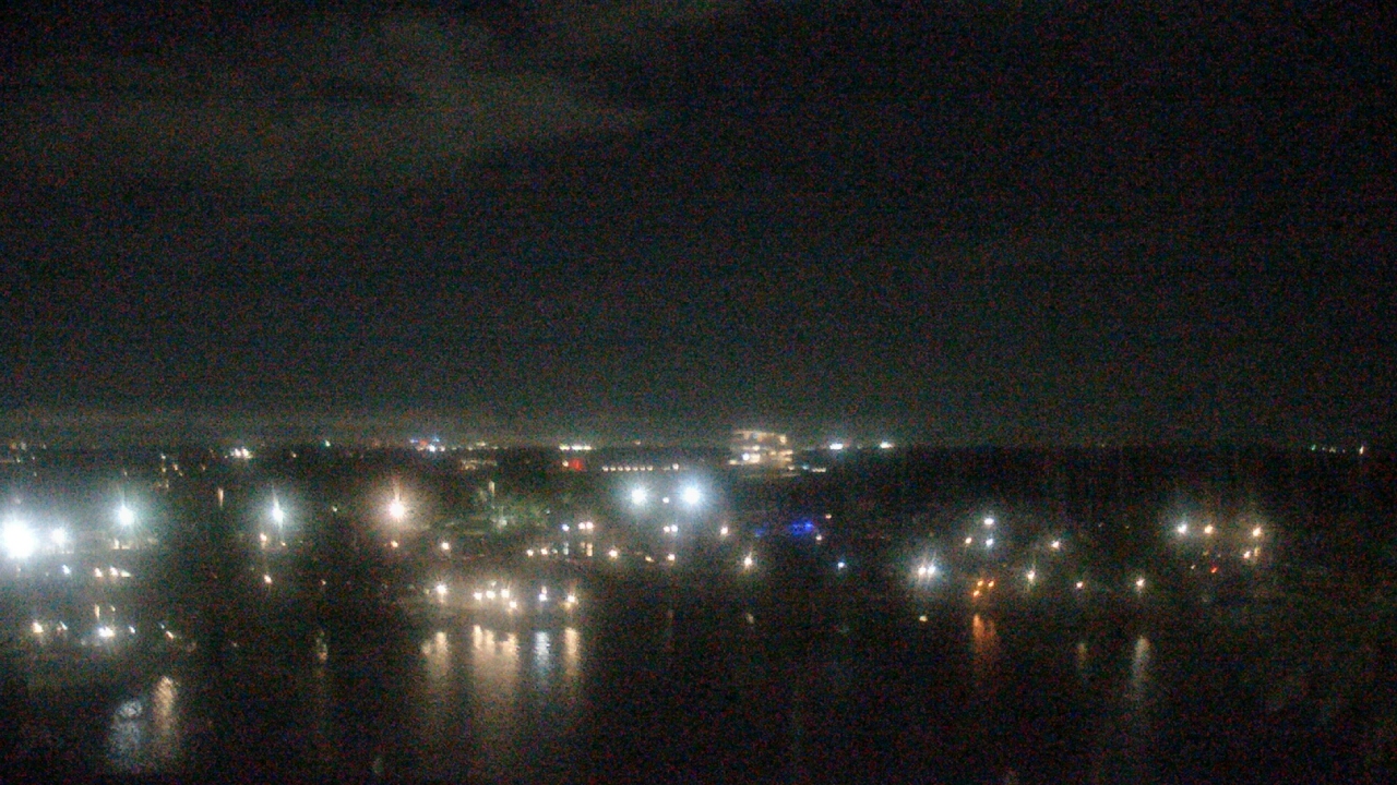 Thumbnail for current weather camera view from Mahaffey Theater in St. Petersburg, Florida