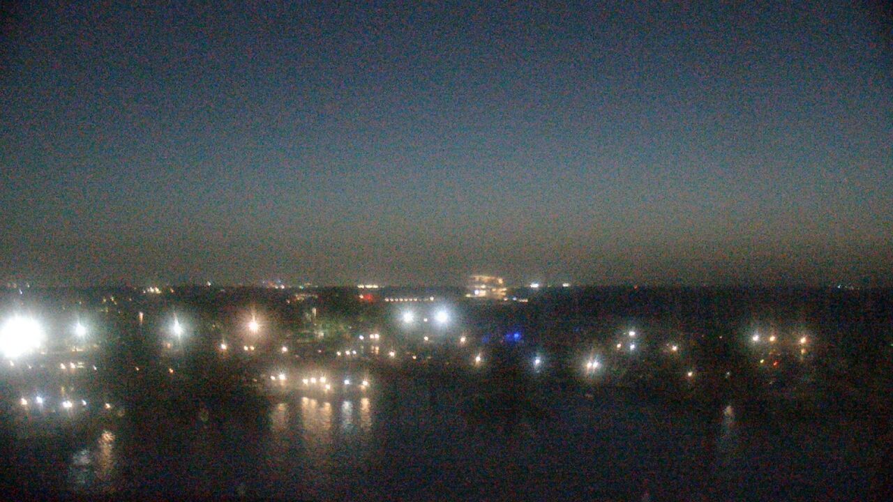 Thumbnail for current weather camera view from Mahaffey Theater in St. Petersburg, Florida