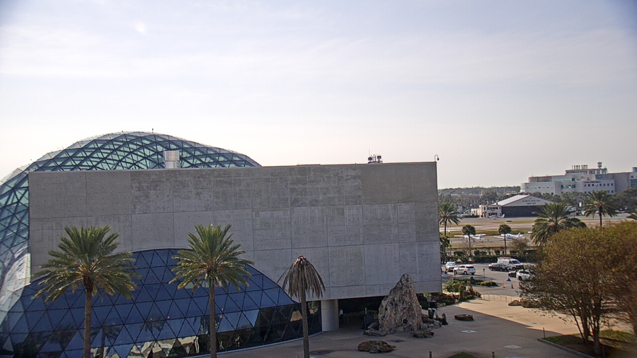 Thumbnail for current weather camera view from Mahaffey Theater in St. Petersburg, Florida