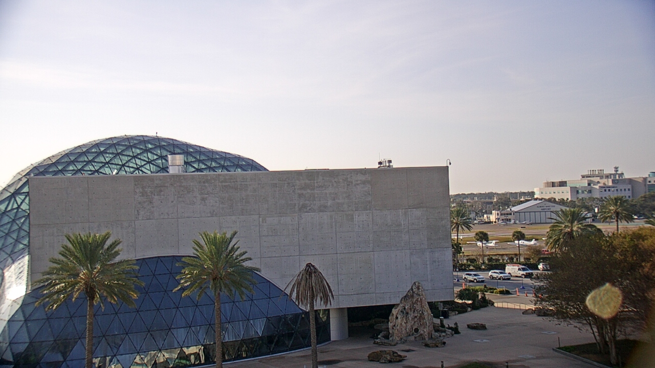 Thumbnail for current weather camera view from Mahaffey Theater in St. Petersburg, Florida