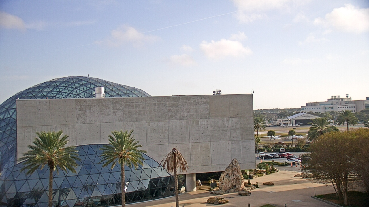 Thumbnail for current weather camera view from Mahaffey Theater in St. Petersburg, Florida