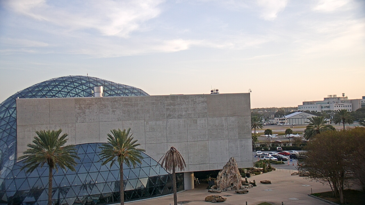 Thumbnail for current weather camera view from Mahaffey Theater in St. Petersburg, Florida