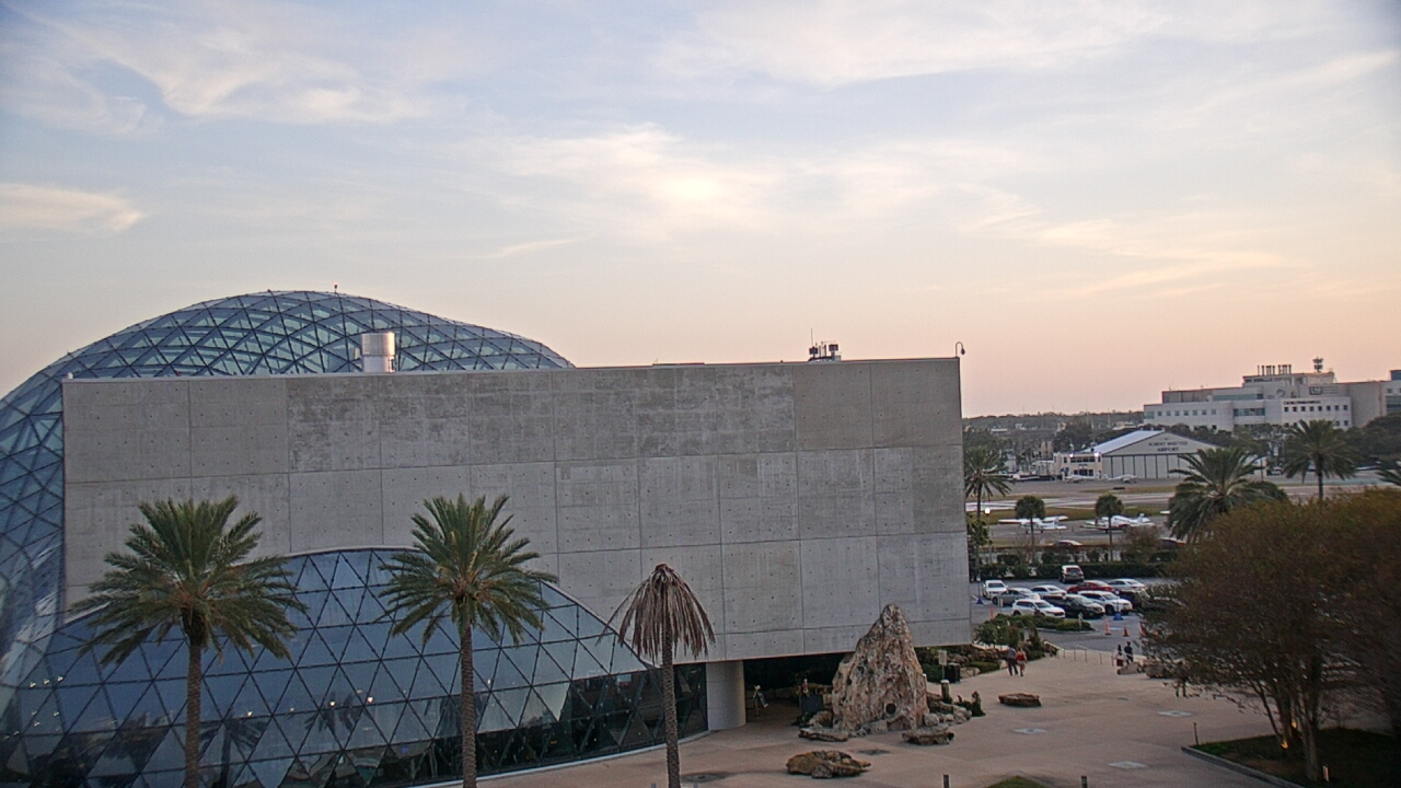Thumbnail for current weather camera view from Mahaffey Theater in St. Petersburg, Florida