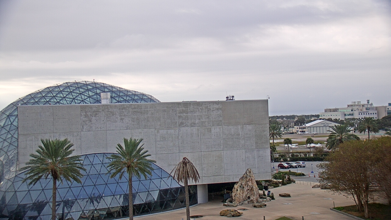 Thumbnail for current weather camera view from Mahaffey Theater in St. Petersburg, Florida