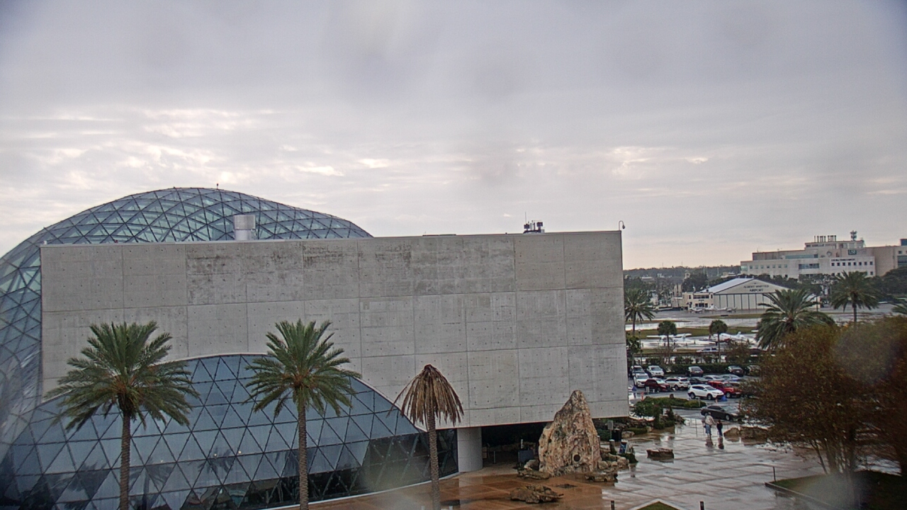Thumbnail for current weather camera view from Mahaffey Theater in St. Petersburg, Florida