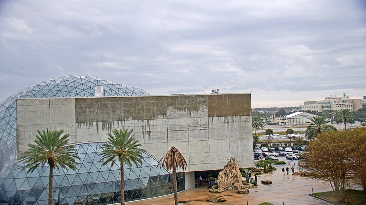 Thumbnail for current weather camera view from Mahaffey Theater in St. Petersburg, Florida