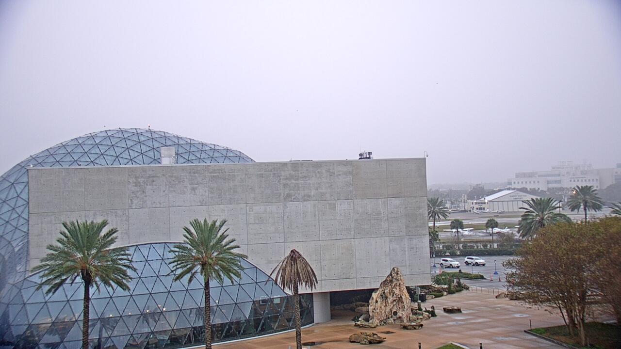 Thumbnail for current weather camera view from Mahaffey Theater in St. Petersburg, Florida