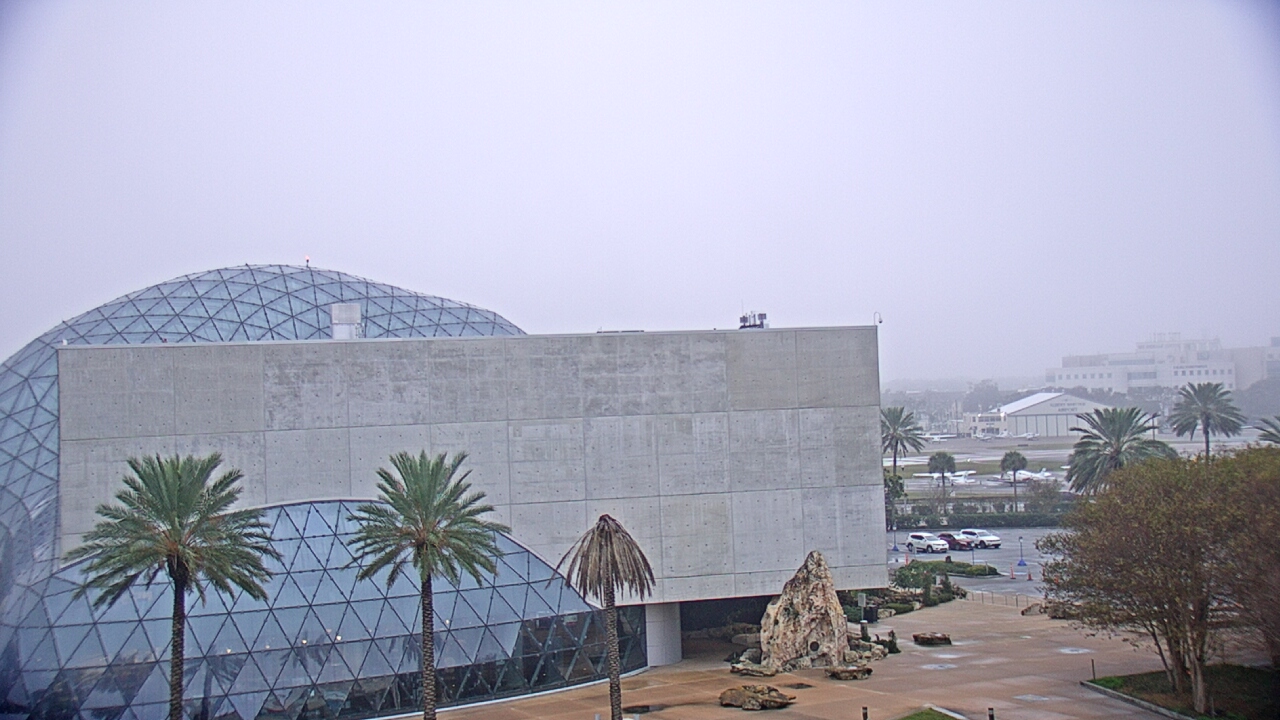 Thumbnail for current weather camera view from Mahaffey Theater in St. Petersburg, Florida