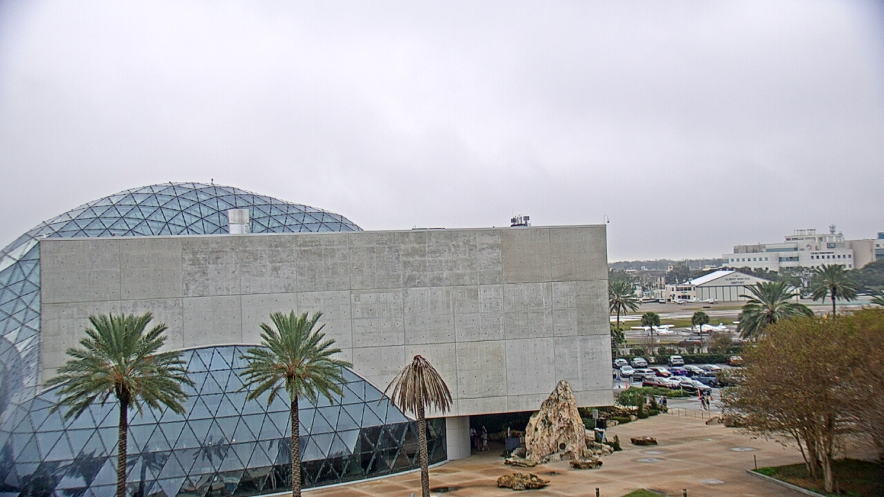Thumbnail for current weather camera view from Mahaffey Theater in St. Petersburg, Florida