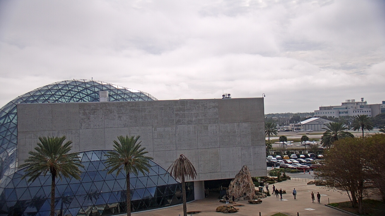 Thumbnail for current weather camera view from Mahaffey Theater in St. Petersburg, Florida