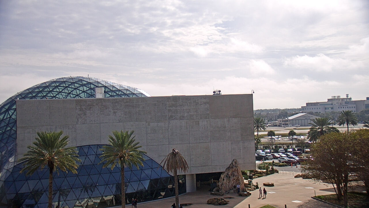Thumbnail for current weather camera view from Mahaffey Theater in St. Petersburg, Florida