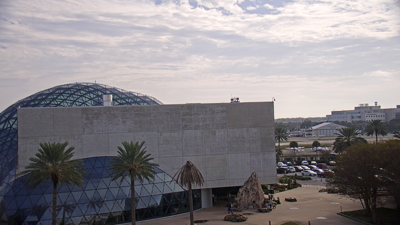 Thumbnail for current weather camera view from Mahaffey Theater in St. Petersburg, Florida