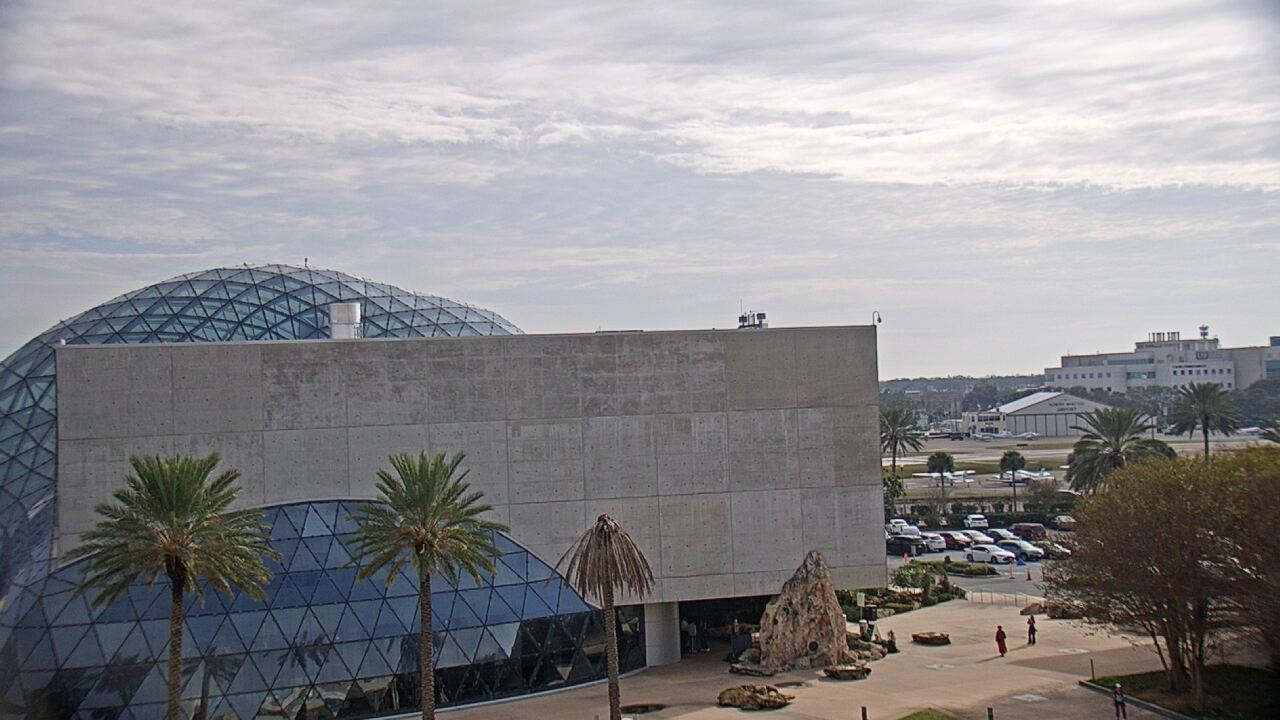 Thumbnail for current weather camera view from Mahaffey Theater in St. Petersburg, Florida