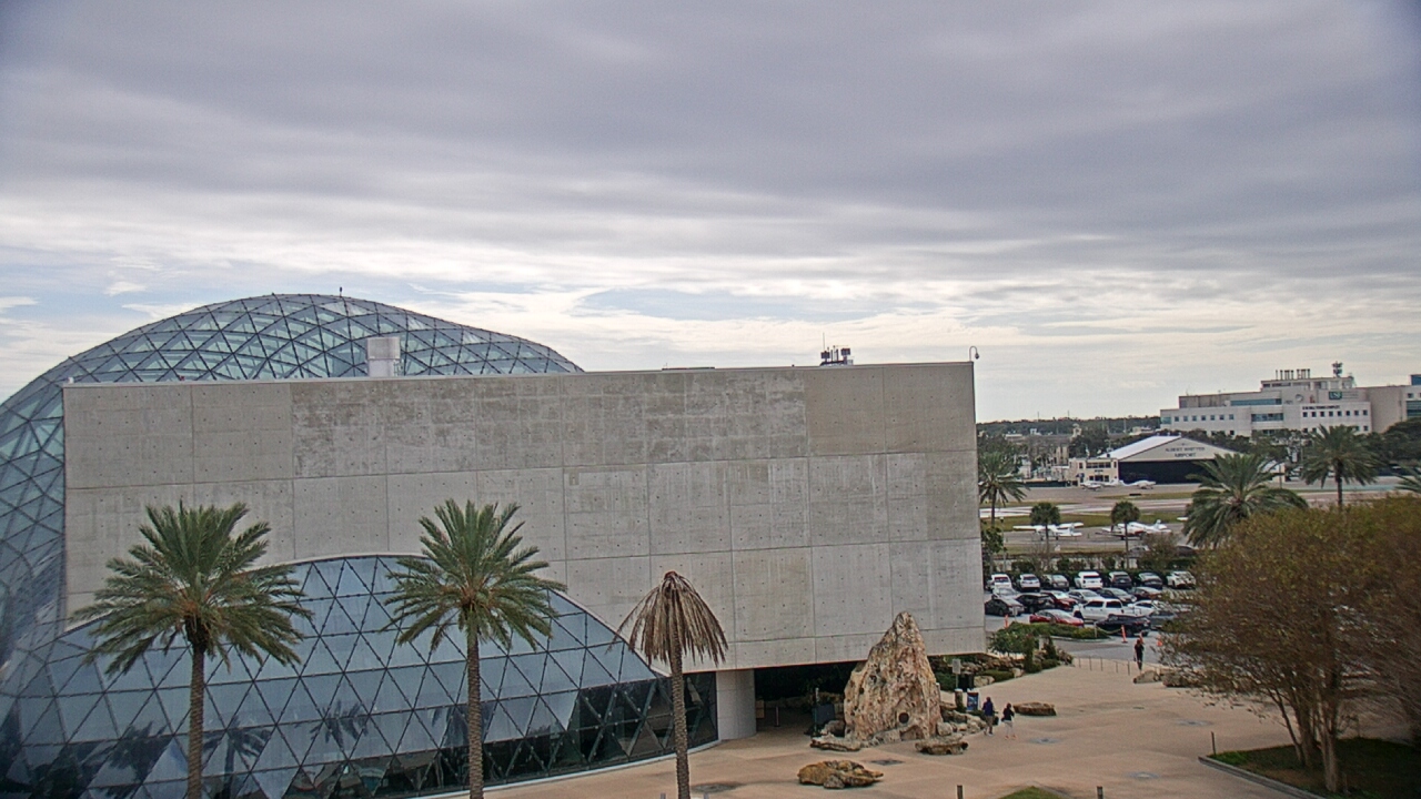 Thumbnail for current weather camera view from Mahaffey Theater in St. Petersburg, Florida